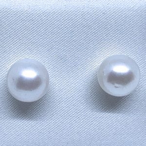 Pendientes de Perla cultivada de agua dulce, esféricas, 10,5 mm.