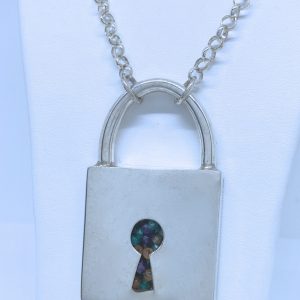 Collar "Candado del compromiso"en Plata de 950 milésimas.